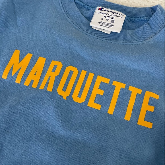 Marquette Crewneck - Picture 5 of 7